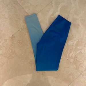 beach riot ombre blue leggings